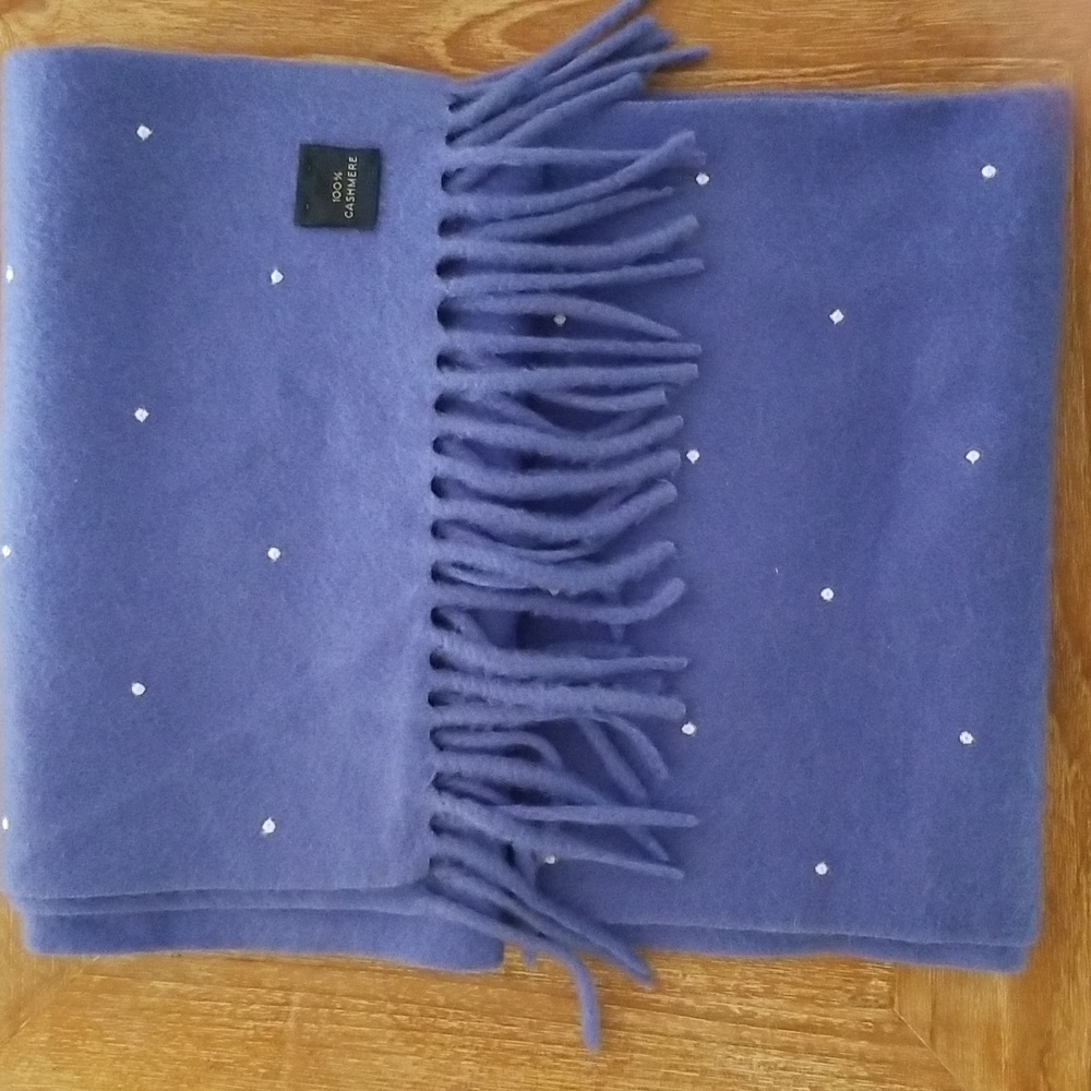 Cashmere scarf